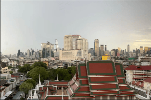 Bangkok's incredible Nightlife Tour by Private Tuk Tuk