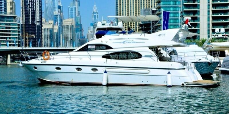 get your guide yacht cruise dubai