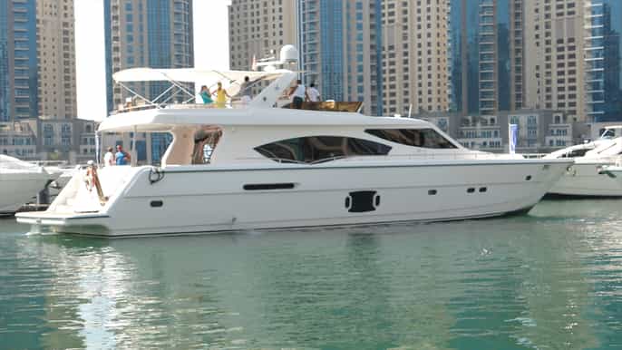 dubai yate de crucero de 85 pies (2 horas)