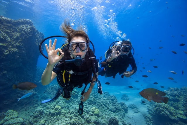 Antalya/Kemer: Scuba Diving with Pickup, Lunch, and 2 Dives