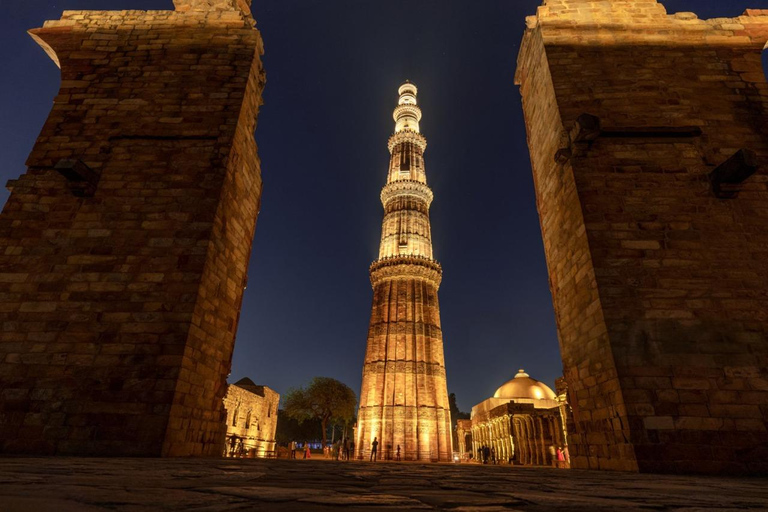 New Delhi: Qutub Minar Light & Sound Show with Dinner Qutub Minar Light & Sound Show Tour With Guide And Ac Car
