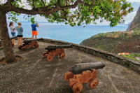 Desde Funchal, excursión de día completo a los picos de Madeira en Open 4x4 - Hizvo