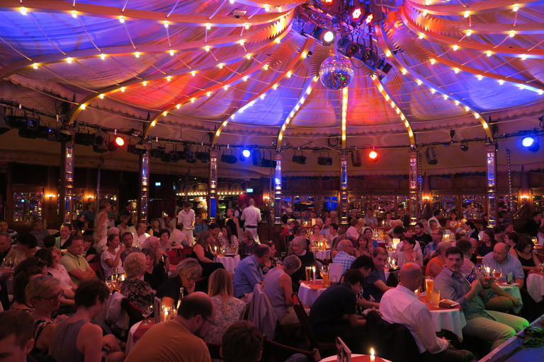 Berlin: Ticket for Bar Jeder Vernunft - Theater & Restaurant Berlin: Ticket for THE AIRLETTES at BAR JEDER VERNUNFT