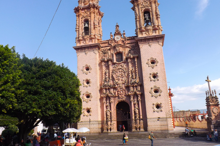 From Mexico City: Taxco and Cuernavaca Day Trip