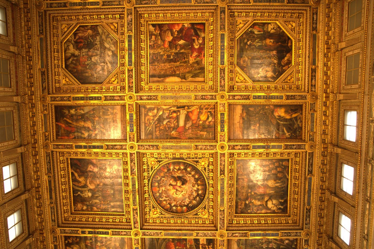 Florence: Discover Palazzo Pitti with Timed Entry & Audio