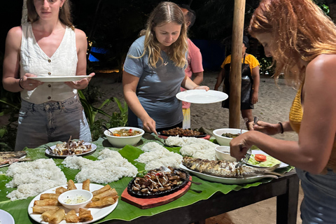 El Nido, Sibaltan: cena familiar, hoguera y karaoke.El Nido, Sibaltan: Cena familiar, hoguera y karaoke