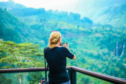 Kandy to Nanuoya Railway Station Drop and Ella Train Journey Kandy to Nanuoya Drop By Tuk & Ella Train Ride (01)
