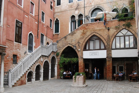 Venecia oculta: tour en grupo pequeño