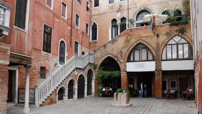 hidden venice small group tour