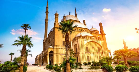From El Sokhna Port: Tour to Pyramids, Citadel & Bazaar