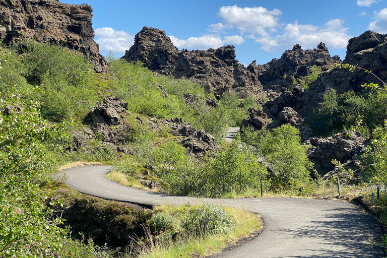 Akureyri: Lake Mývatn Private Day Trip with Pickup