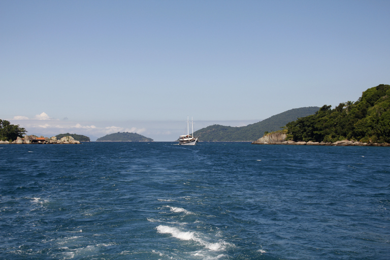 Croisière d'une demi-journée en goélette et plongée en apnée dans la baie de Paraty
