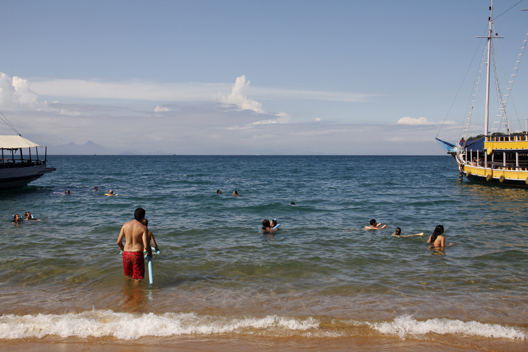 Croisière d'une demi-journée en goélette et plongée en apnée dans la baie de Paraty