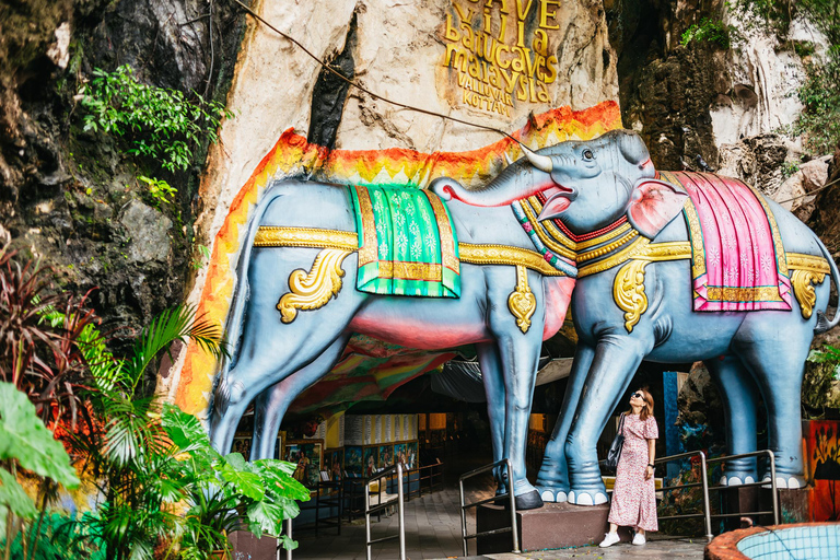 Kuala Lumpur: tour al atardecer por las cuevas de Batu con cena en hoja de plátanoTour compartido con recogida en el hotel