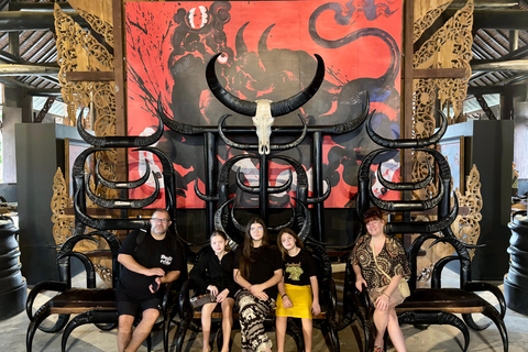 Chiang Rai: Popular Sightseeing Tour 7 places , Buffet Lunch Chiang Rai: Popular Sightseeing Tour 7 places ,Buffet Lunch