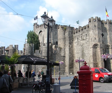 Ghent: Private 2-Hour Walking Tour