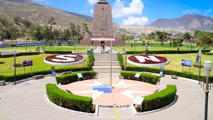 quito and middle of the world city fullday tour