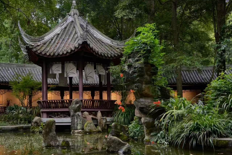 Chengdu: Du Fu Cottage Entry Ticket with Photo Guide