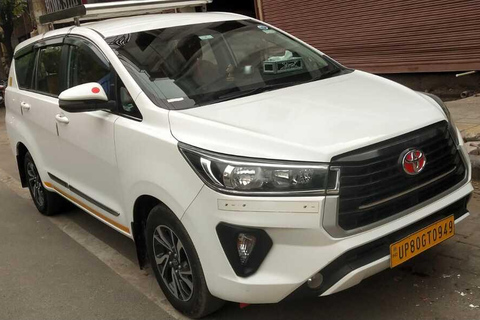 Dagsutflykt till Taj Mahal i en SUV-bil med alternativ.Dagsutflykt till Taj Mahal i en SUV-bil + guide