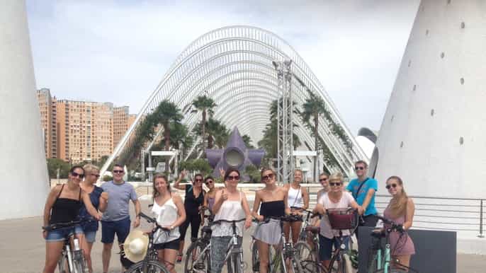 valencia 3hour city bike tour