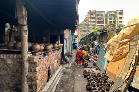 Mumbai: Discover India's Largest Slum -A Local's Perspective Mumbai : Experience the largest slum of India - Dharavi