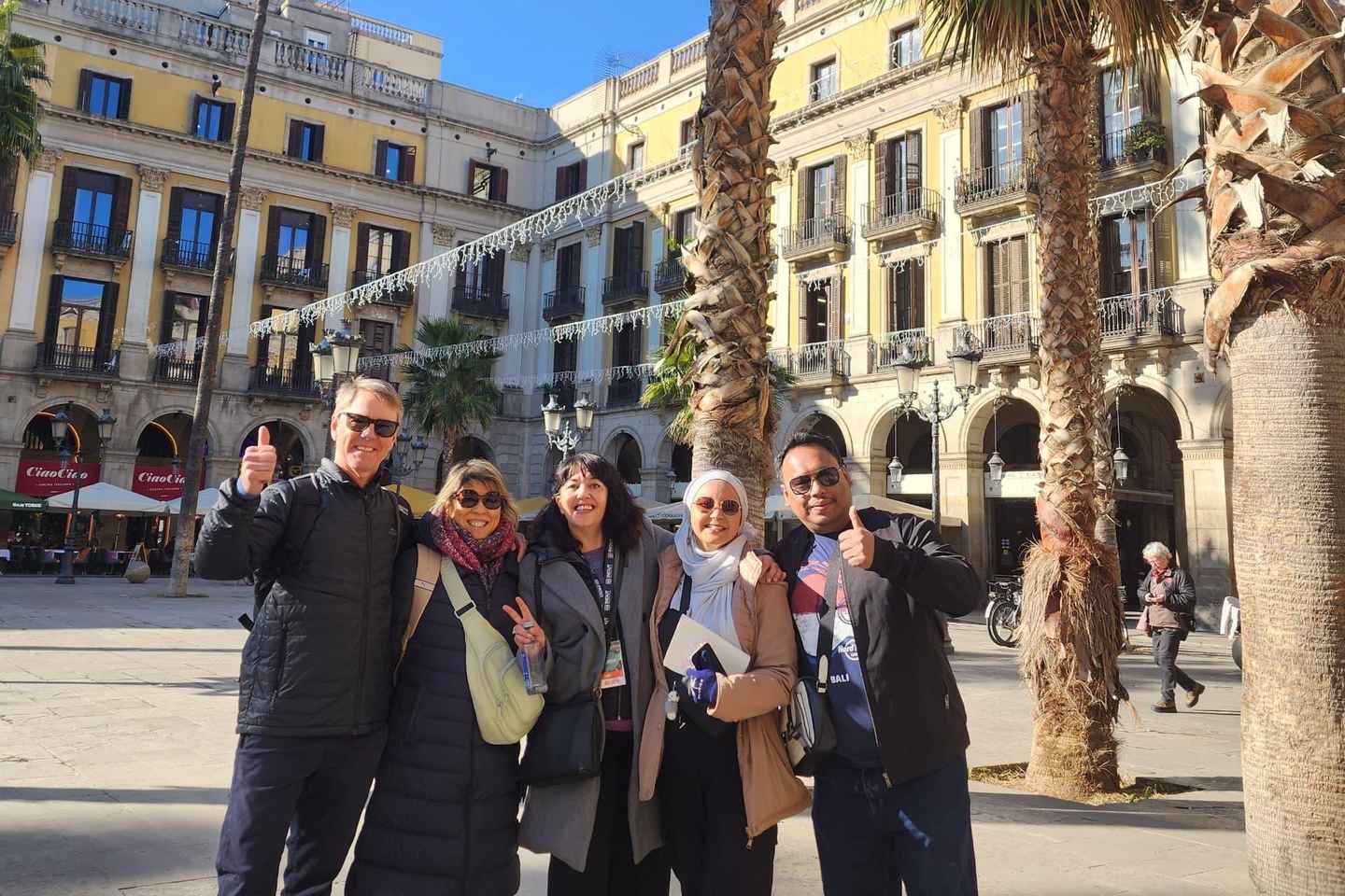 Barcelona: Old Town and Gothic Quarter Walking Tour