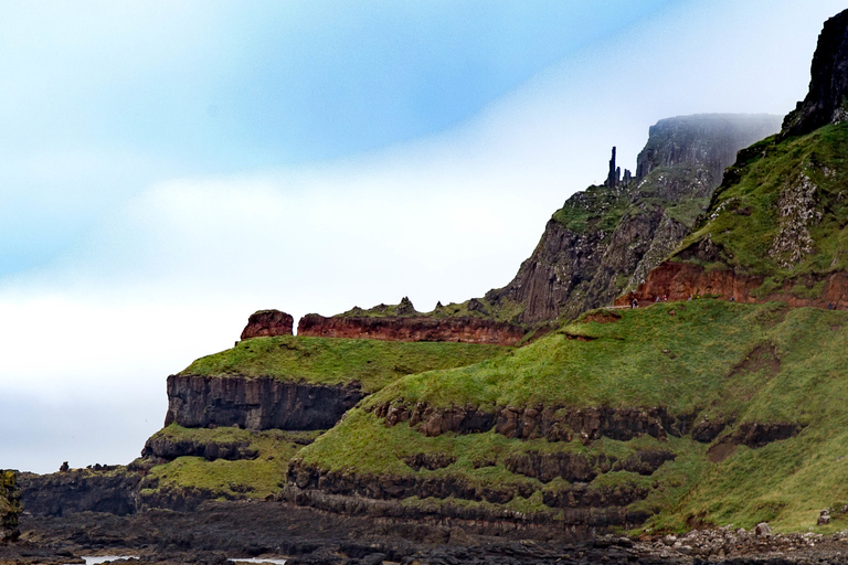 Belfast: Causeway and Antrim Coast Private Tour Standard Option