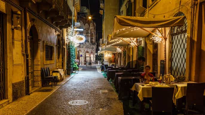 mysterious verona the town and its myths