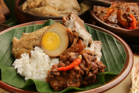 Yogyakarta: Night Food Tour with 10+ Local Tastings Private Transfer - Night Food Tour with 10+ Local Tastings