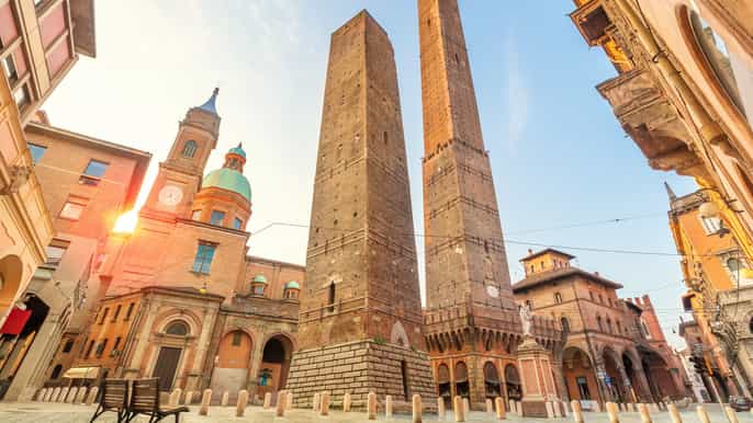 bologna tour a piedi privato di 2 ore con guida