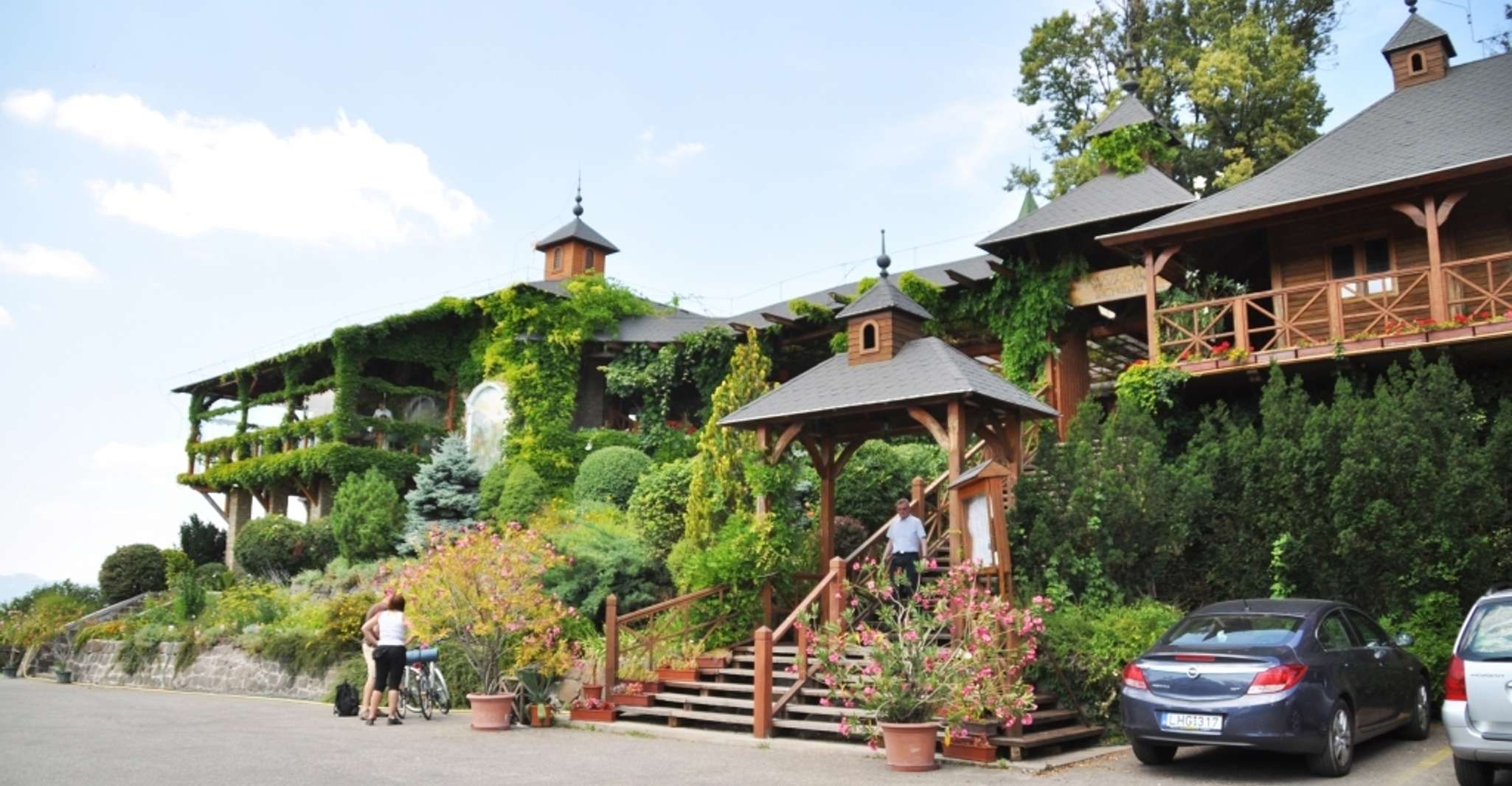 From Budapest: Full-Day Danube Bend Tour with Lunch photo 6