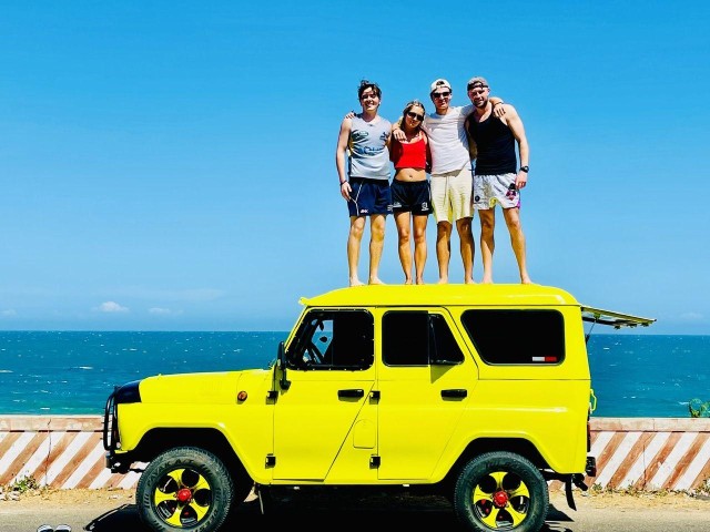 Visit Mui Ne Sand Dunes Sunrise and Sunset with Private Jeep Tour in Phan Thiet