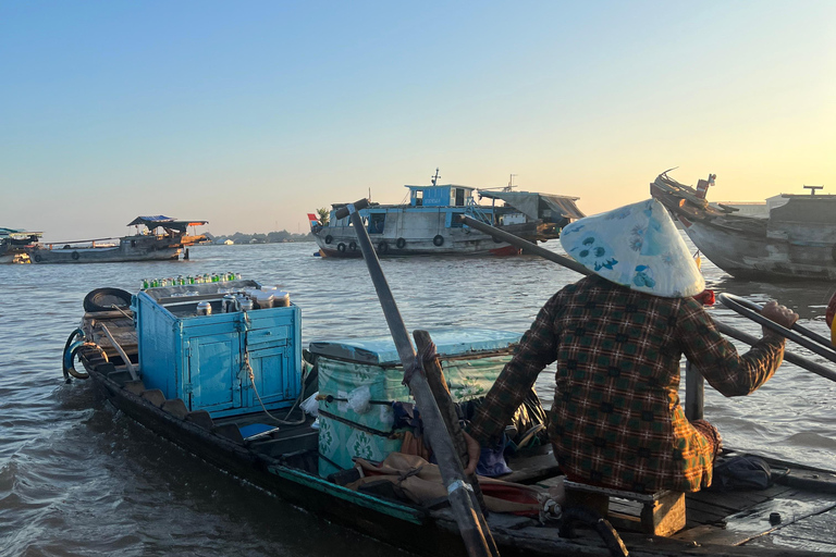 Mercado Flotante, Aldea de las Flores Auténtica Excursión por el Delta del Mekong