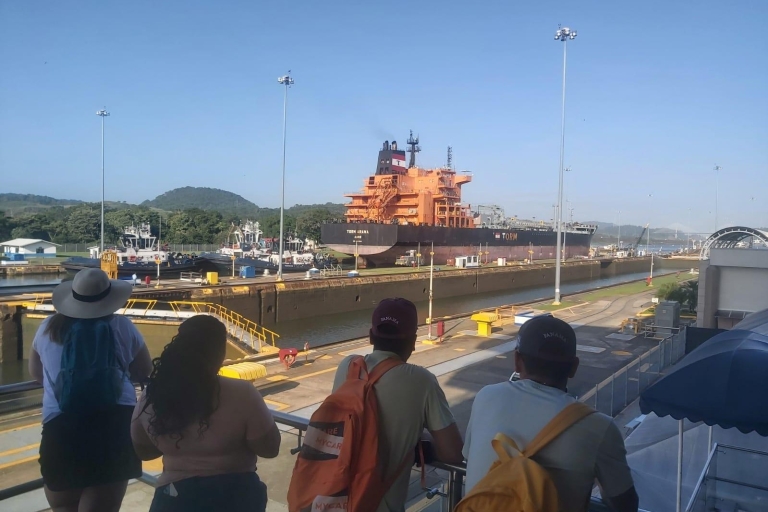Das Besucherzentrum am Panamakanal und die Stadtrundfahrt