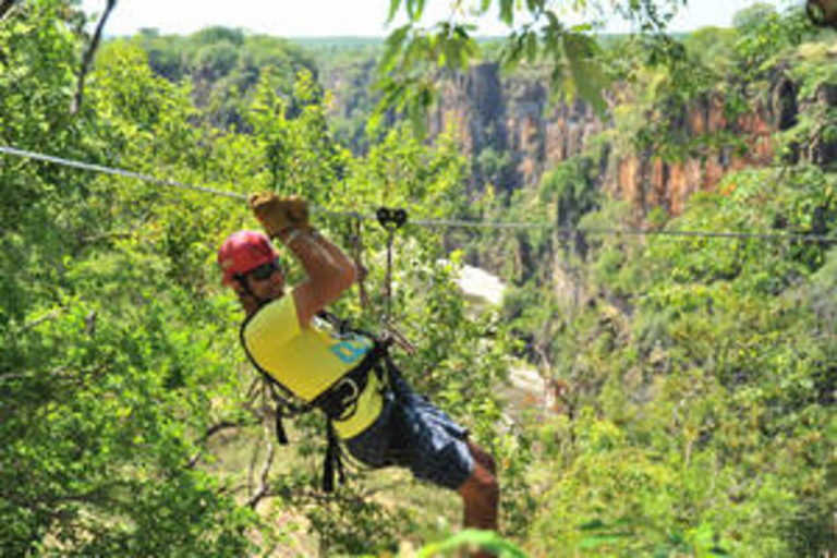 Victoria Watervallen: Canopy Tour met Transfers