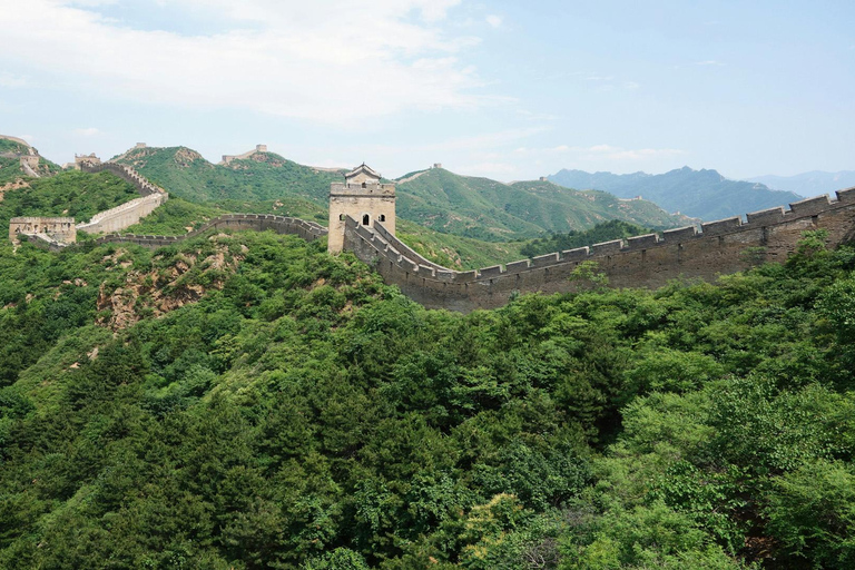 Beijing: Getaway to Simatai Great Wall & Gubei Water Town Twilight Tour Simatai Great Wall & Gubei Water Town by Night