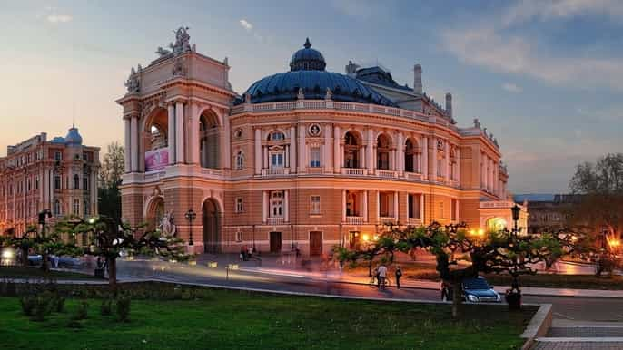 Small-Group Odessa Sightseeing Tour - Odessa, Ukraine | GetYourGuide