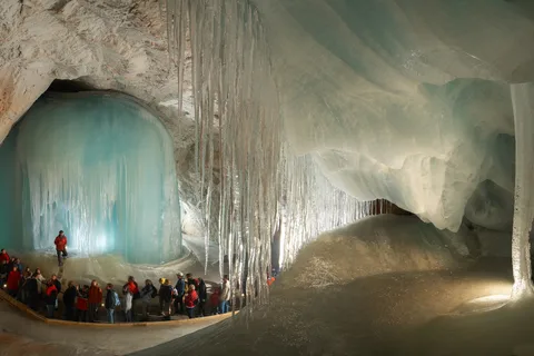 Private Tour: Werfen World's Largest Ice Caves
