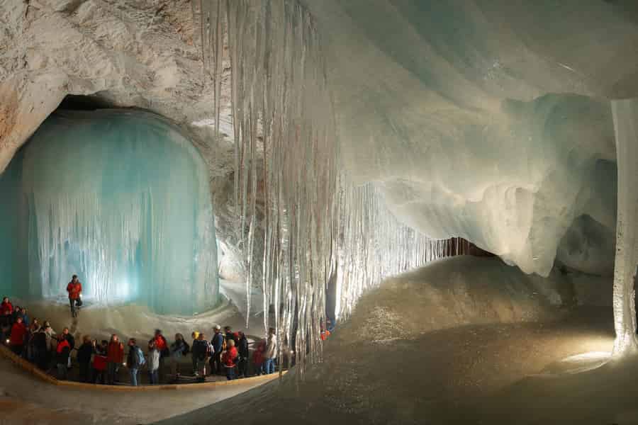 Werfen, de grootste ijsgrotten ter wereld