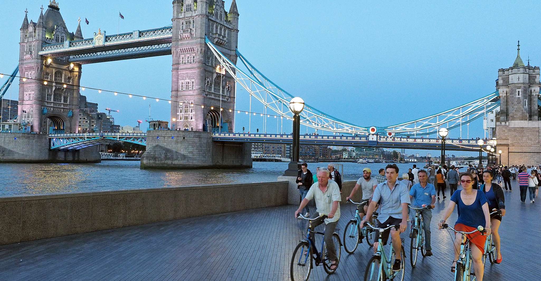 London: 3-Hour Sunset Bike Tour