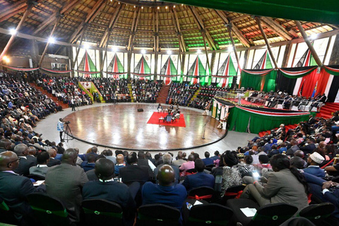 Nairobi: Bomas of Kenya Traditional Dance and acrobatic show