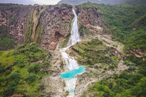 Salalah: całodniowa wycieczka na wschód Darbat Waterfall, SamhanSalalah: Pełne udostępnianie na Wschodzie / wycieczka grupowa w każdy czwartek