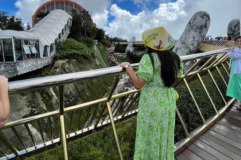 Da Nang: Ba Na Hills und Goldene Brücke Private Tagestour