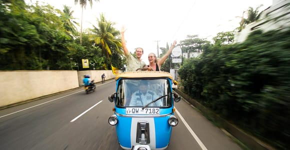 Colombo: Tuk Tuk City Highlights Tour mit Mittagessen