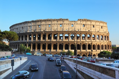 Führung ohne Anstehen: Kolosseum, Forum Romanum & PalatinTour auf Deutsch mit Abholung
