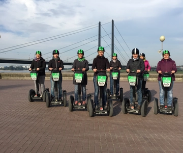 Düsseldorf: 2-Hour Segway Tour along the Rhine