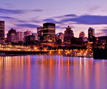 Montreal: Private Tour with a Local