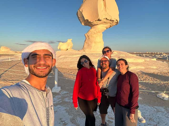 El Cairo Excursión de 2 días por el Desierto Blanco el Oasis de