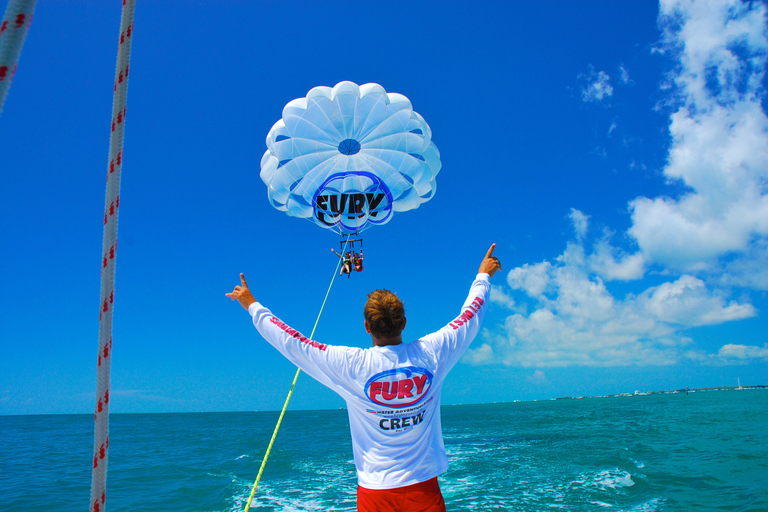 Key West: Parasailing Flights