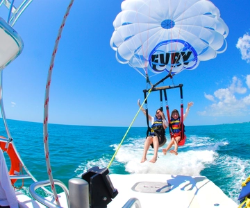 Key West: Parasailing Above the Island Paradise